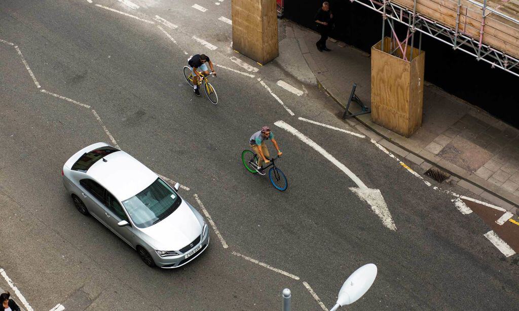 Riding in the city - Everything you need for the urban commute - Mango ...