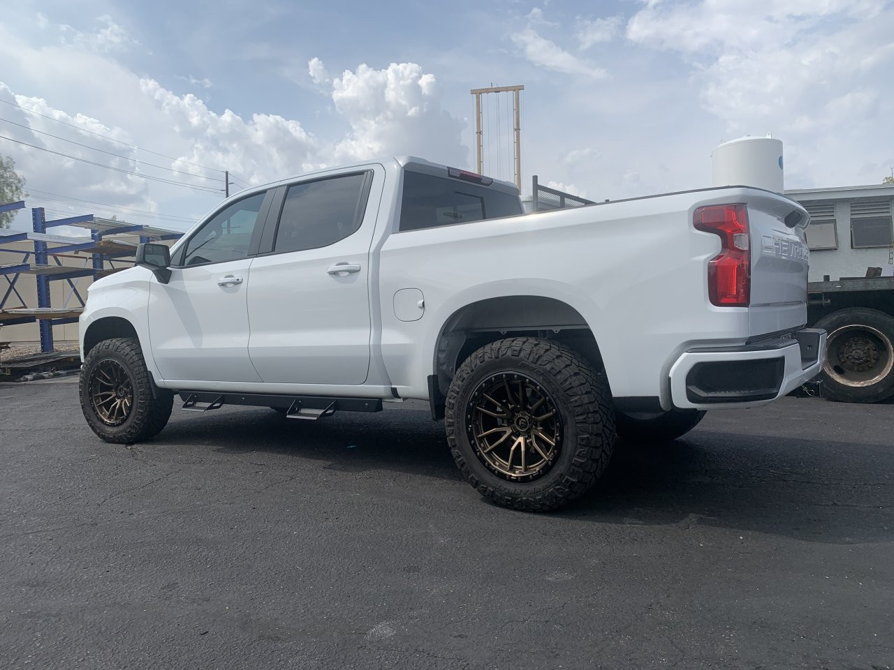 ICI Alumilite Side Steps (840121412937) — side view