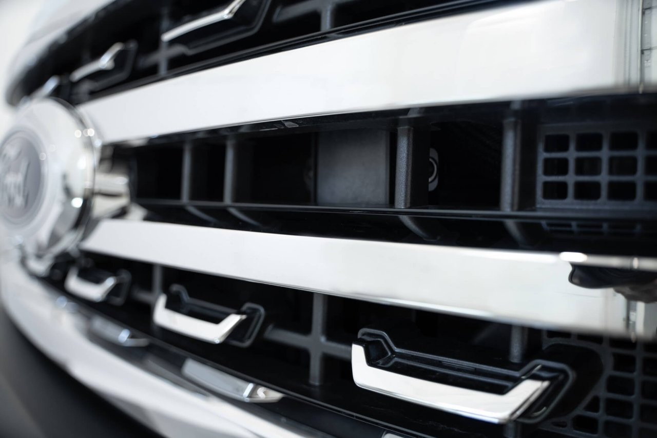 ACC Bracket (AC81152501NA) — installed view