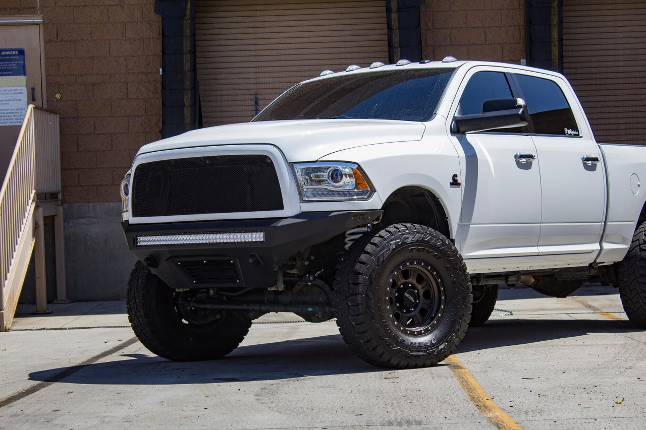 Stealth Figther Front Bumper (F511182770103) — primary image