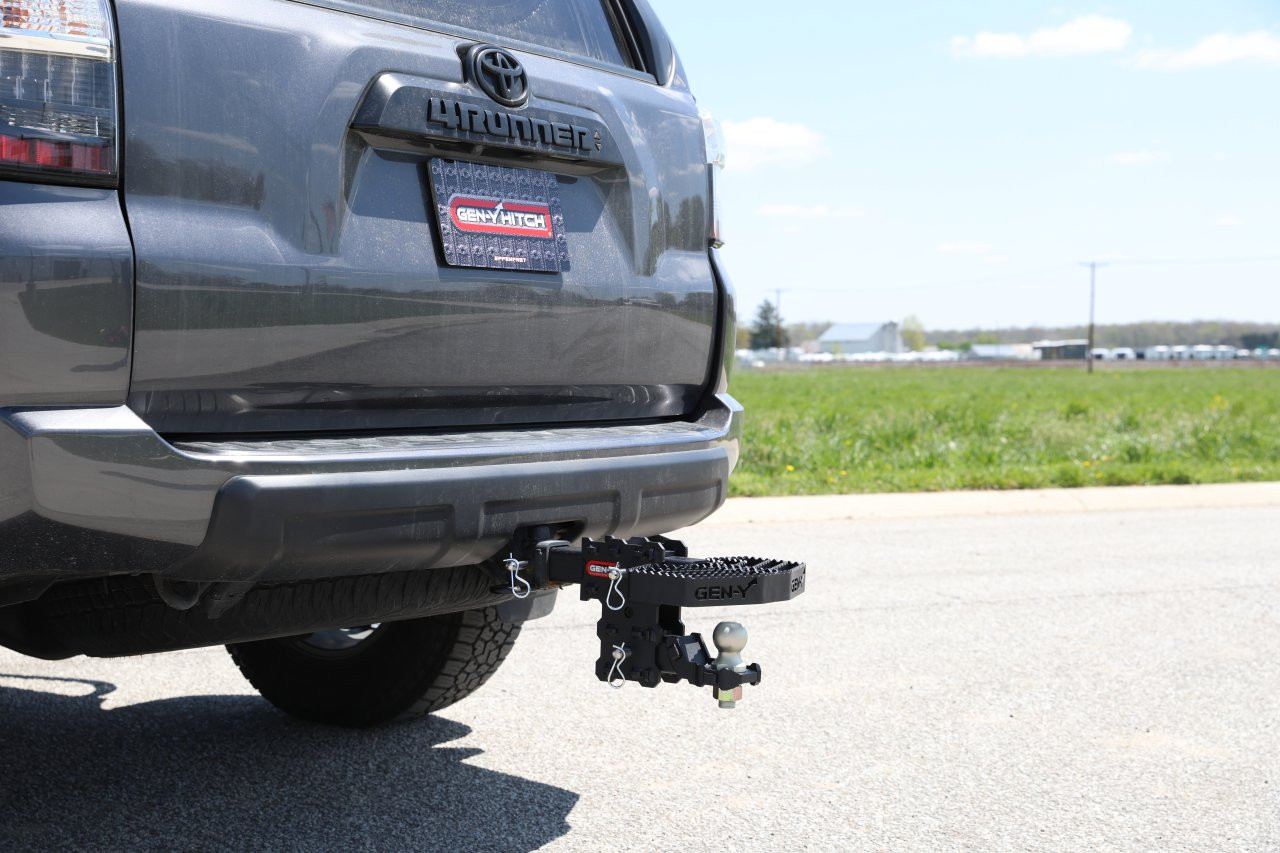 Serrated Hitch Step — side view
