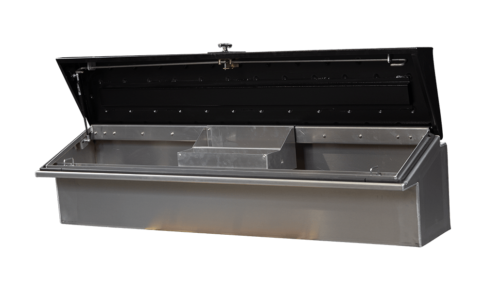 65 X 16 X 16 LOW SIDE TOOL BOX WITH SMOOTH ALUMINUM BASE, GLADIATOR LID