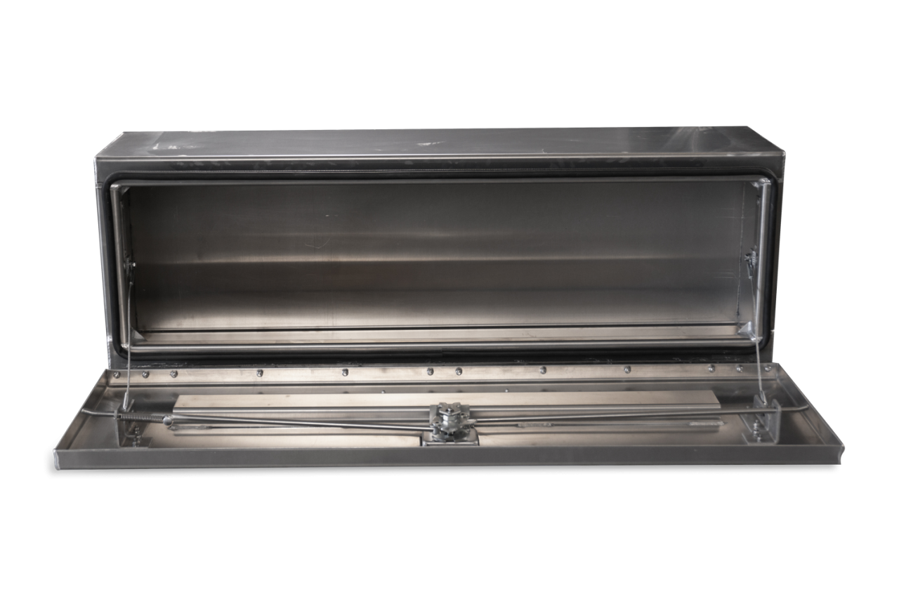48 X 16 X 13 HIGH SIDE TOOL BOX WITH SMOOTH ALUMINUM DOOR, SMOOTH ALUMINUM BASE