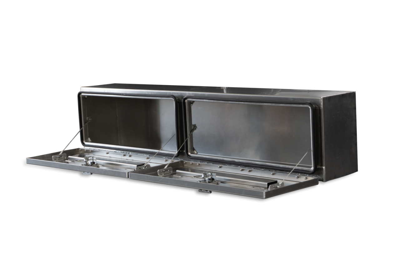 90 X 16 X 13 HIGH SIDE TOOL BOX WITH SMOOTH ALUMINUM DOOR, SMOOTH ALUMINUM BASE