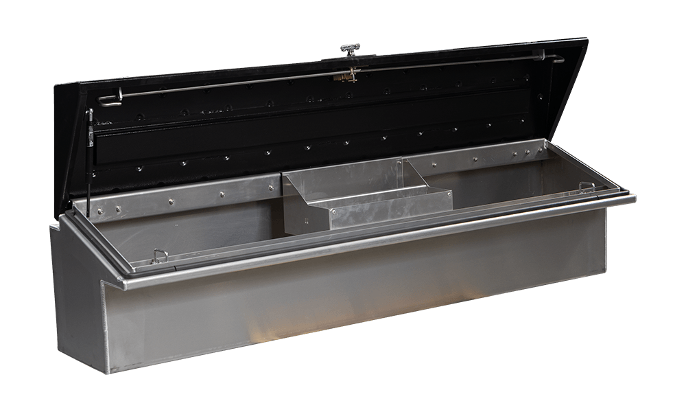 48 X 16 X 16 LOW SIDE TOOL BOX WITH SMOOTH ALUMINUM BASE, GLADIATOR LID