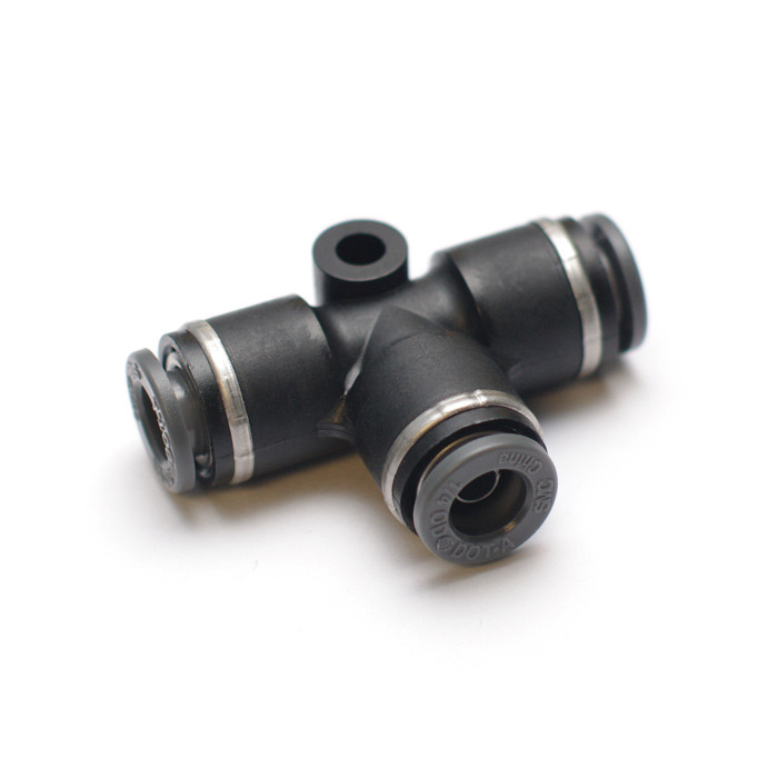 Airline Fitting, Tee. 1/2" x 1/2" x 1/2" Airline. — primary image
