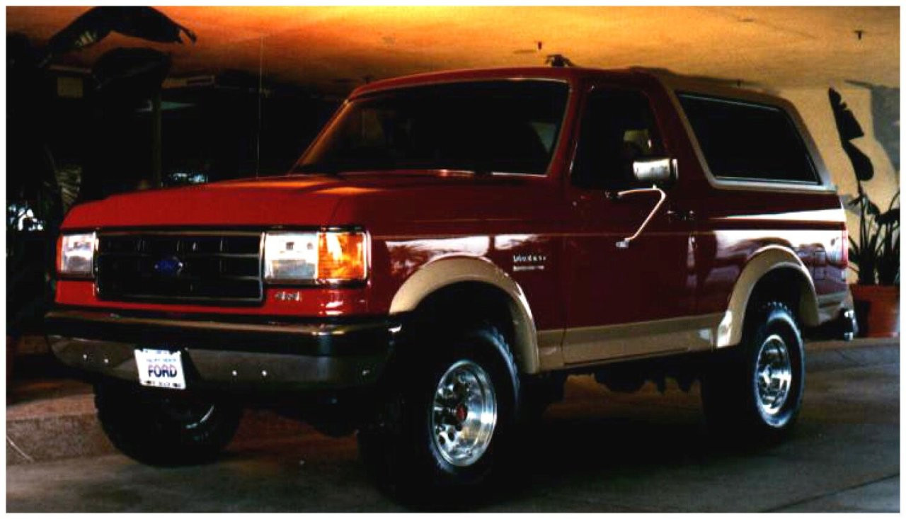 Fender Flares Extend-a-Fender 4PC Set (2802903) — primary image