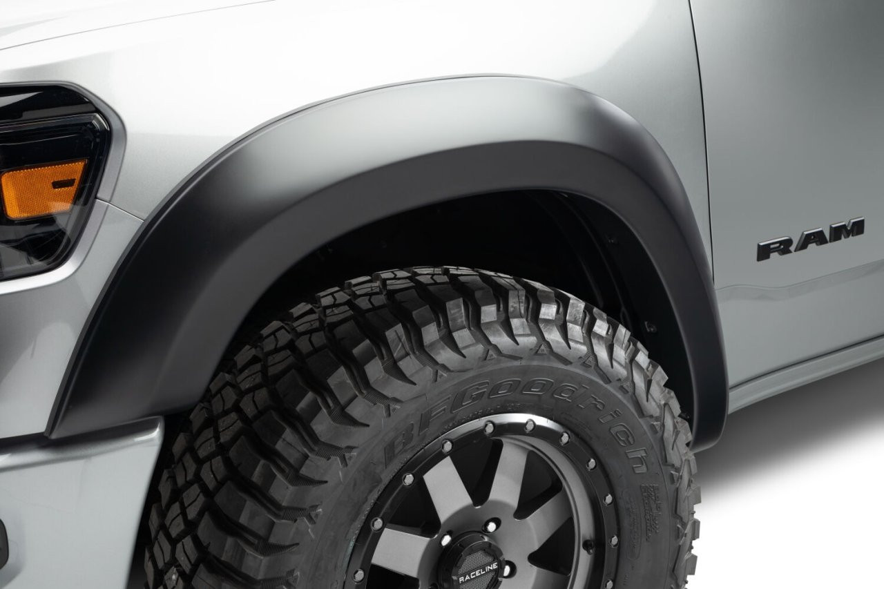 Fender Flares Extend-a-Fender 4PC Set (2805926) — application image