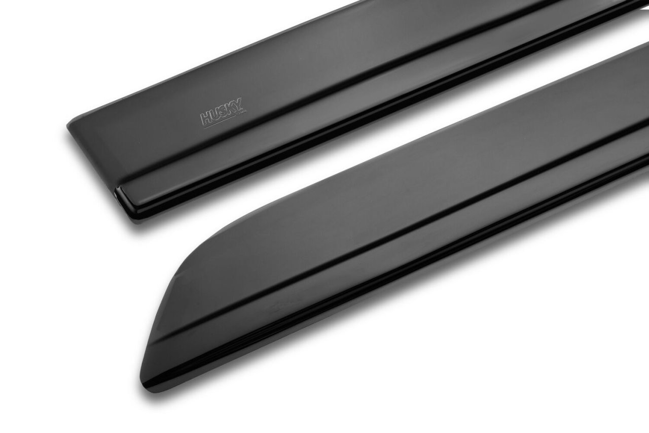 Low Profile Ventvisor Deflector; Smoke; Outside Mount; 4 pc. (2854149) — application image