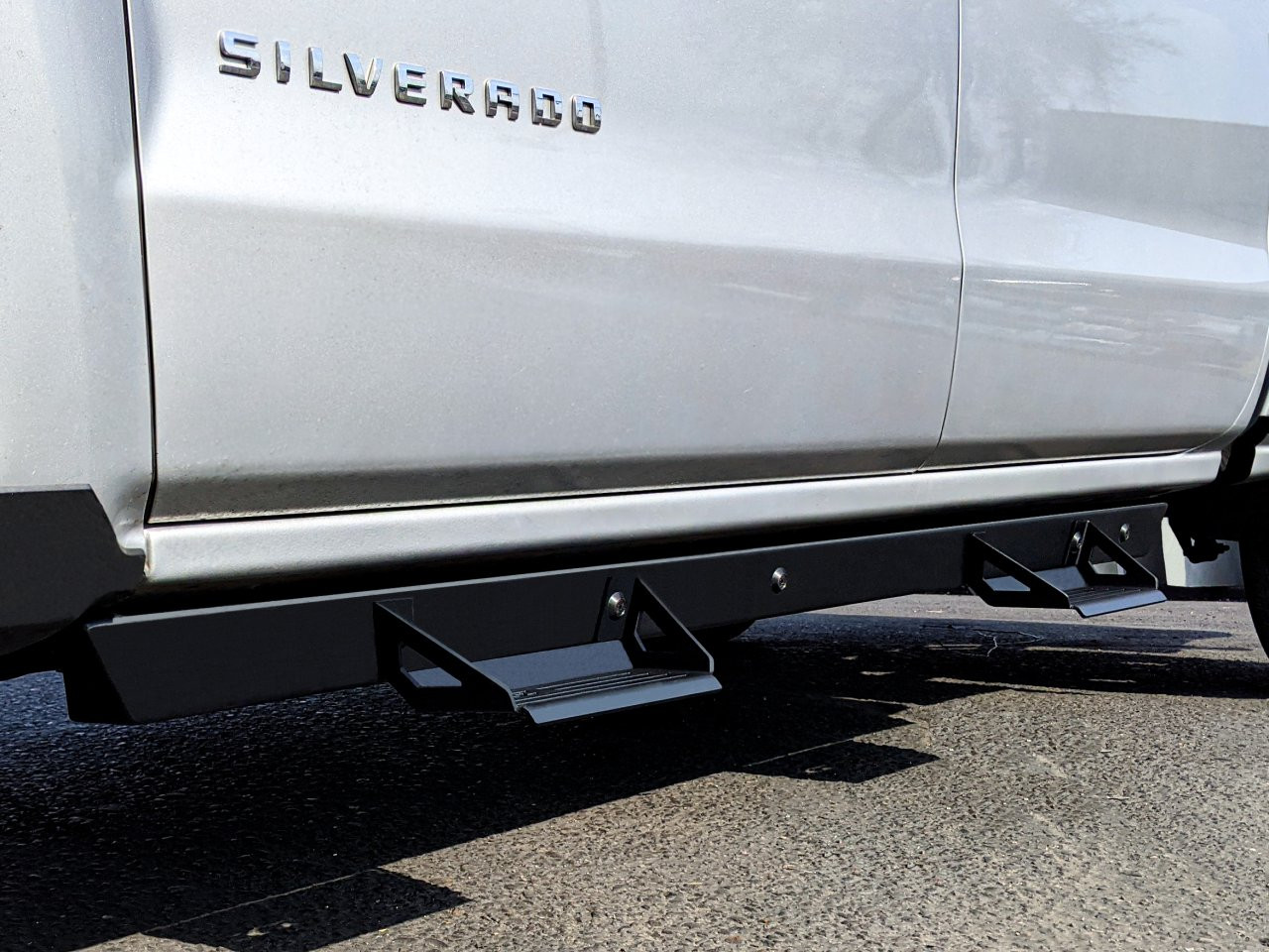ICI Alumilite Side Steps (840121412920) — side view