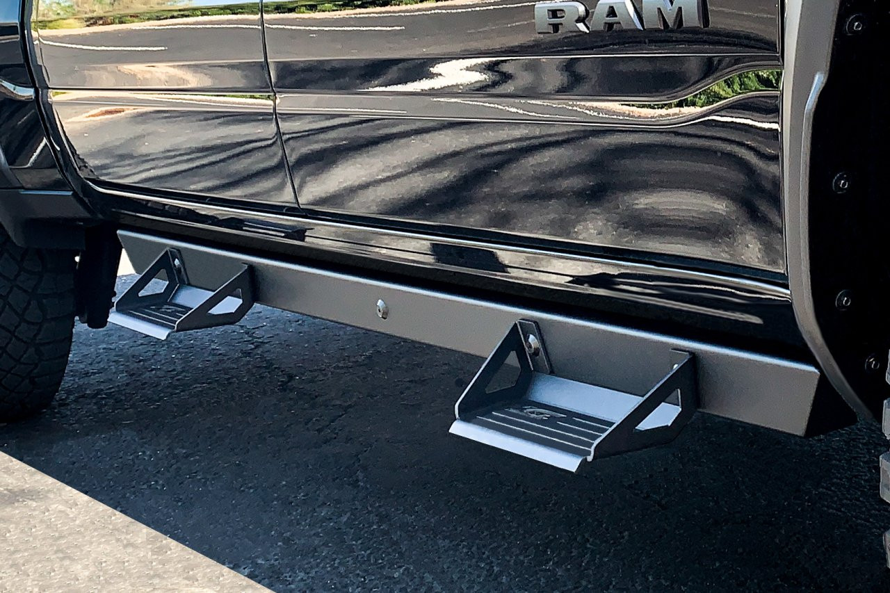 ICI Alumilite Side Steps (840121412944) — installed view