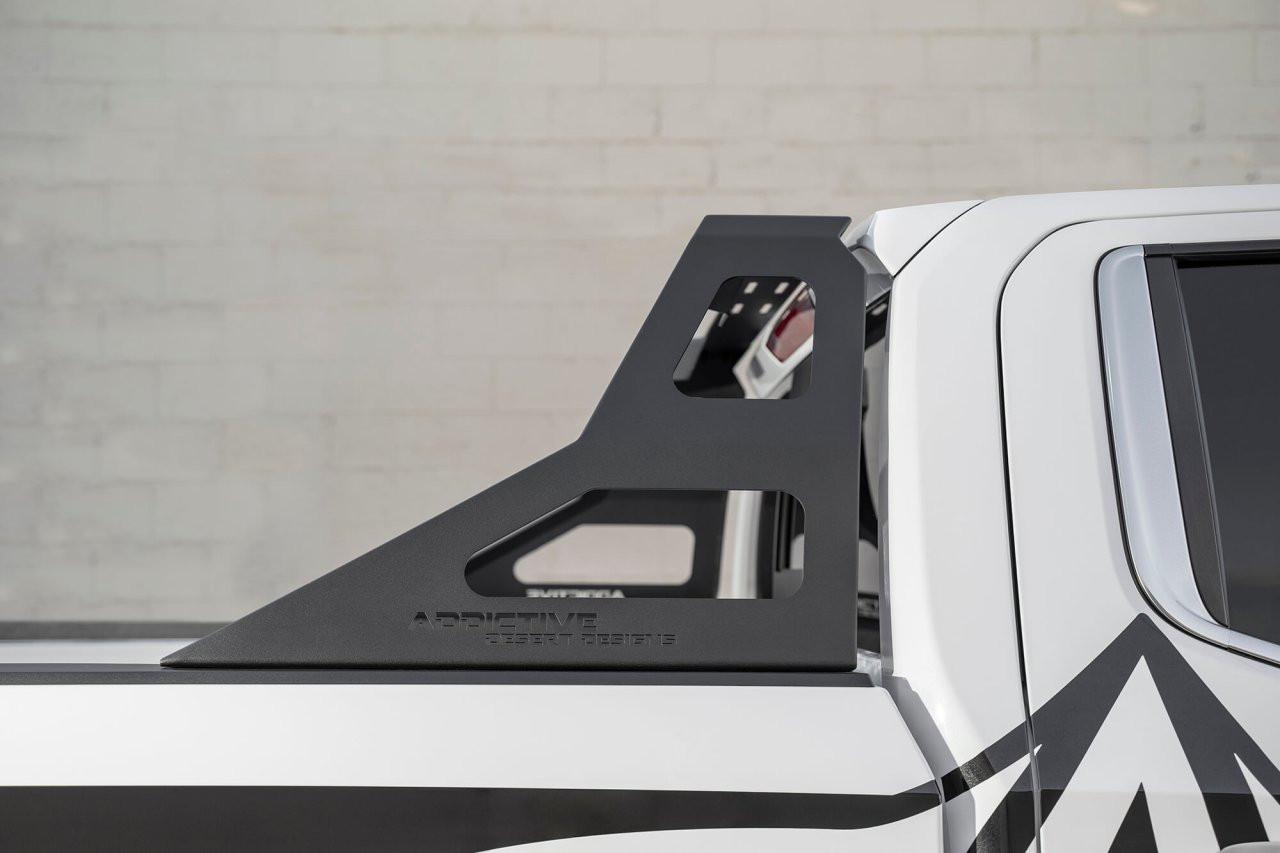 Stealth Fighter Chase Rack (C4415521101NA) — installed view
