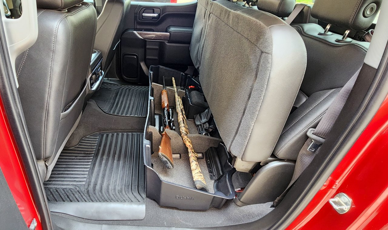DÜHA 10400 Under Seat Storage / Gun Case - Black — side view