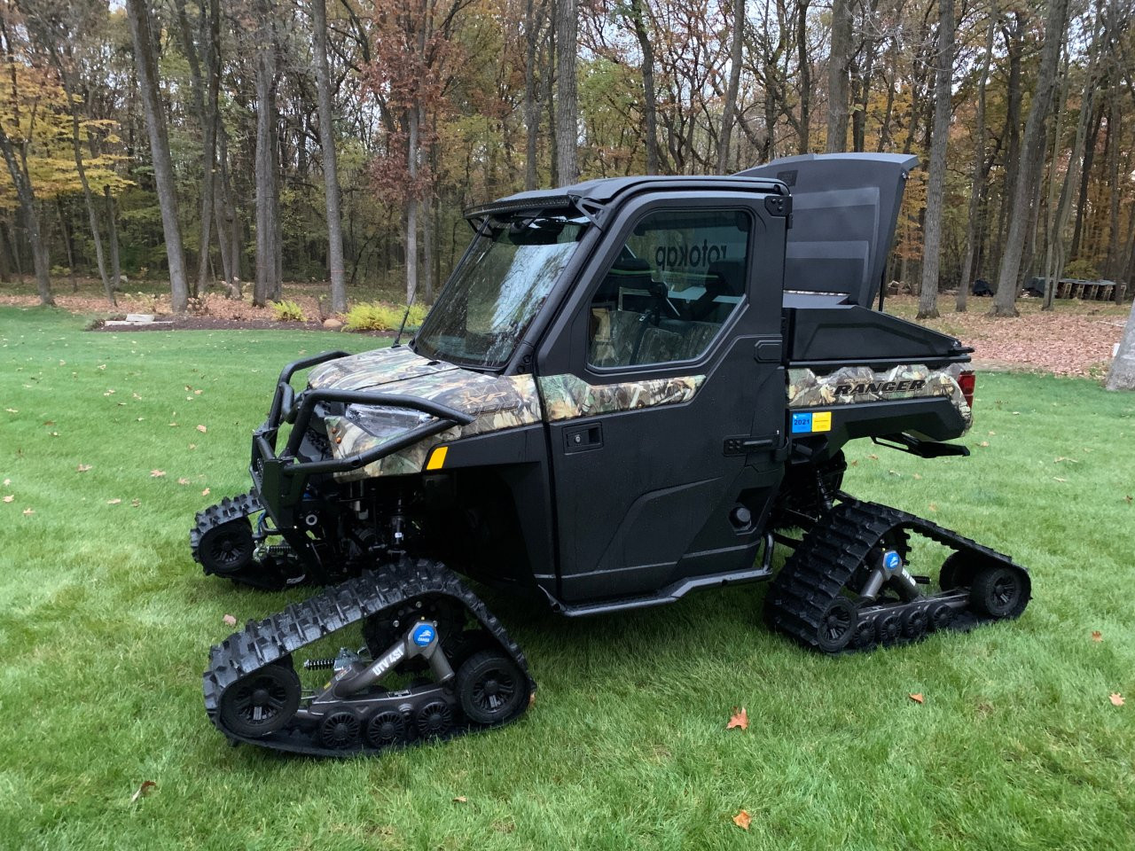 RotoKAP 3PP0230 Polaris Ranger 1000 Series Bed Cover - Black — side view