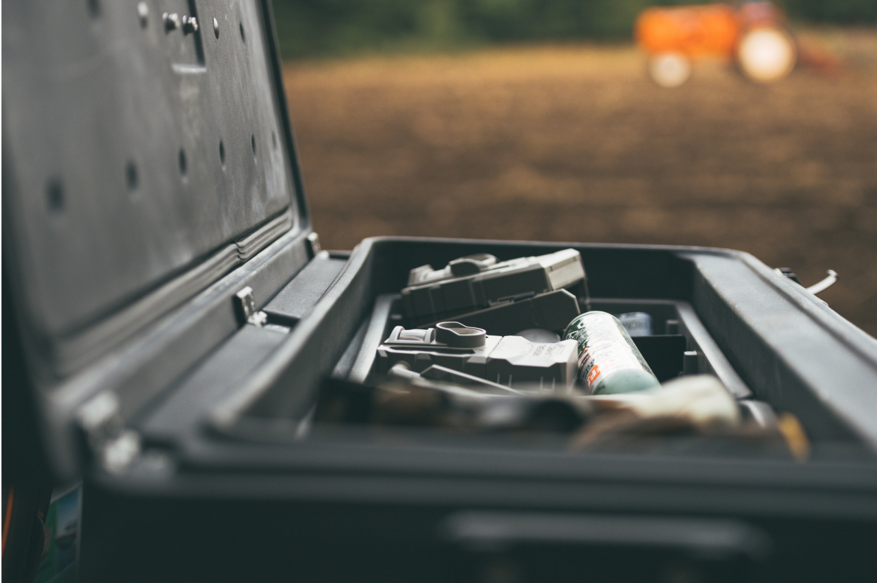 DÜHA Squad Box - Interior/Exterior Portable Storage and Gun Case - Manual Latch — side view