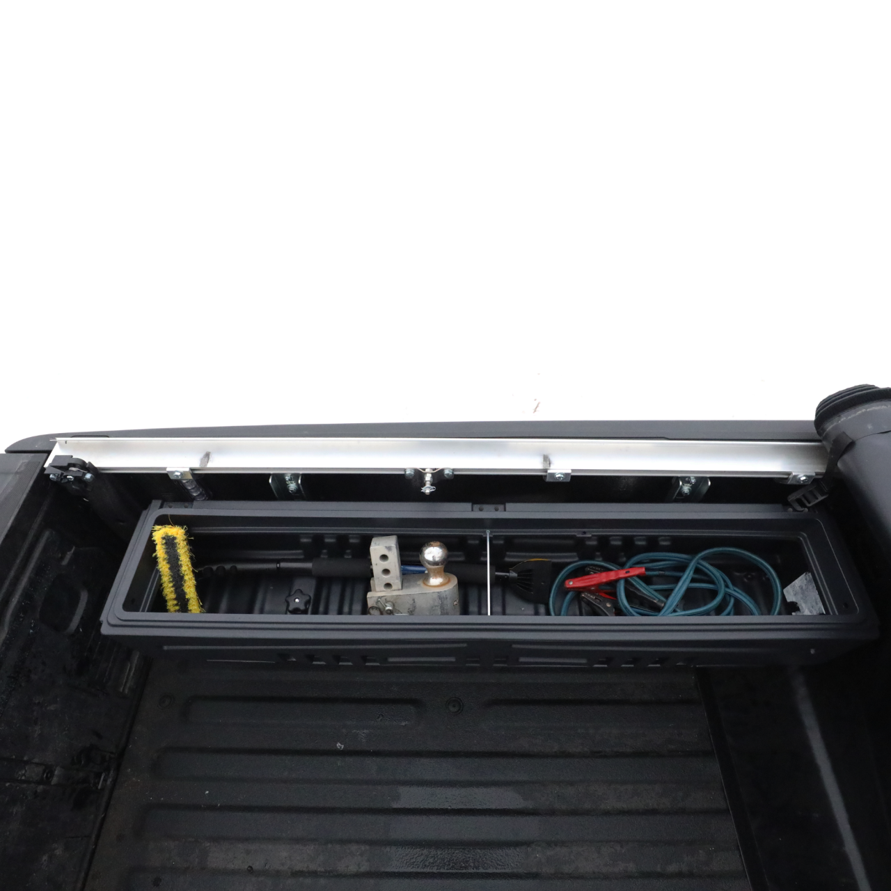 DÜHA Humpstor Part #70802 w Mounting Bracket for tonneau covers — side view