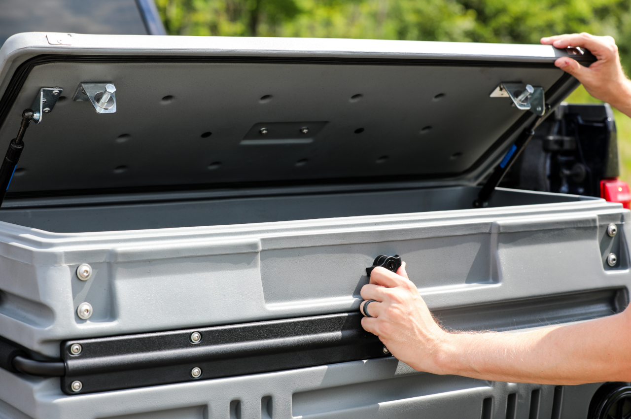 DÜHA Squad Box - Interior/Exterior Portable Storage - Internal Latch (70605) — side view
