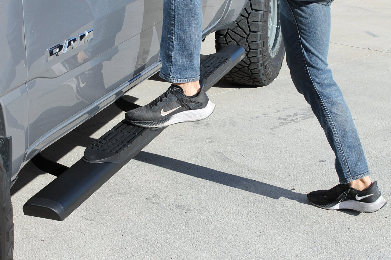 Raptor Series Oval Running Boards Black Textured Aluminum - Part# 2002-0602BT — side view