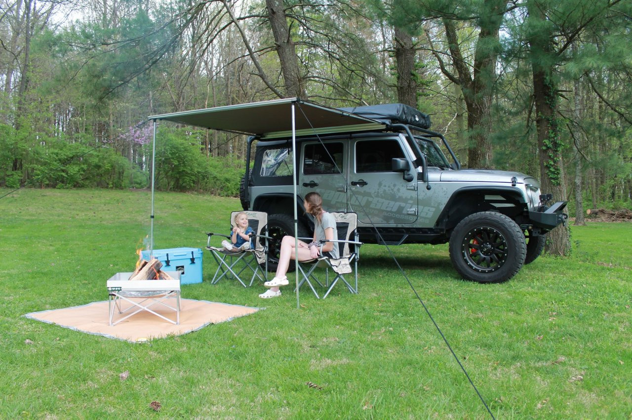 OffGrid Pull Out Roof Top Awning Sun Shade Shelter 8.2ft x 6.5ft — side view