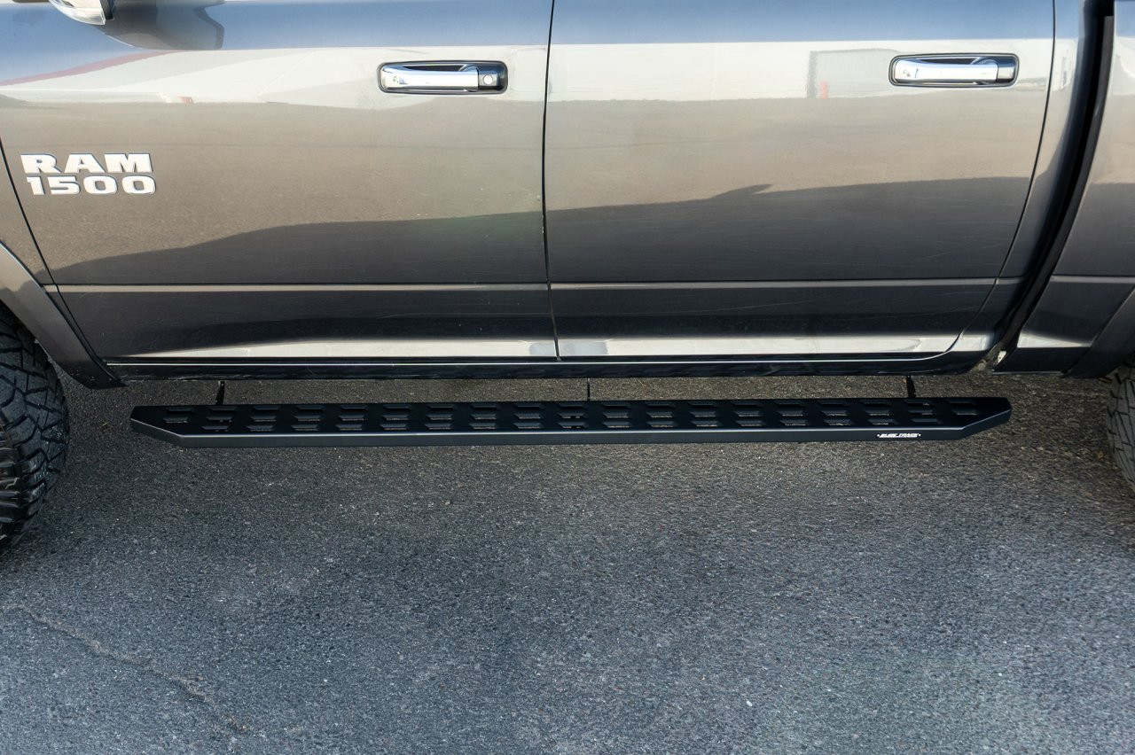Raptor Series Sport Step Running Boards BLK Textured Aluminum Part# 2302-0062BT — side view