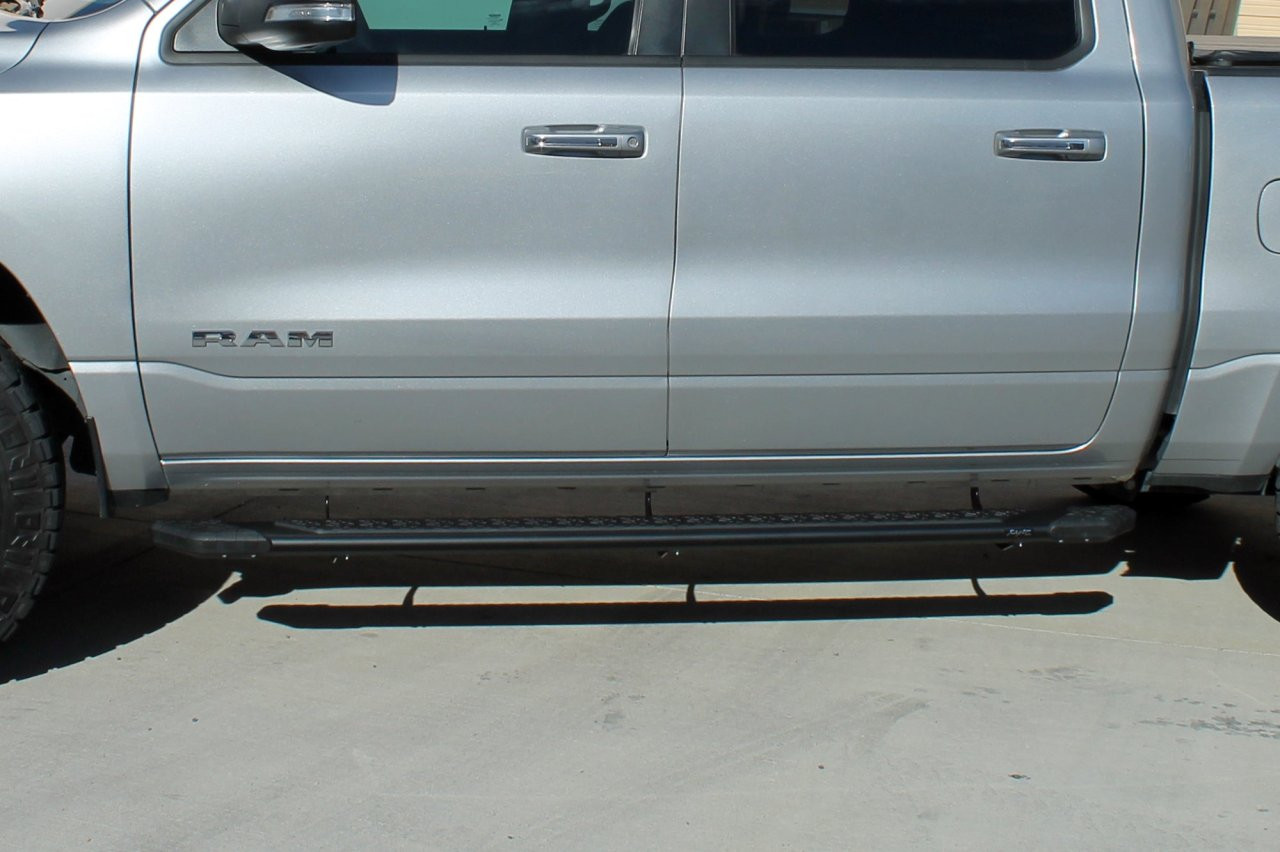 Raptor Series Tread Step Running Boards BLK Textured Aluminum Part# 1902-0084BT — side view