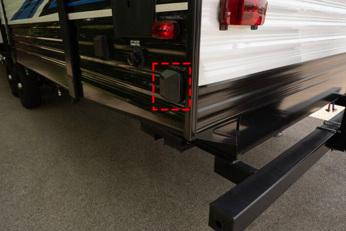 Towtal View LaneGuard Pro by Air Lift — installed view