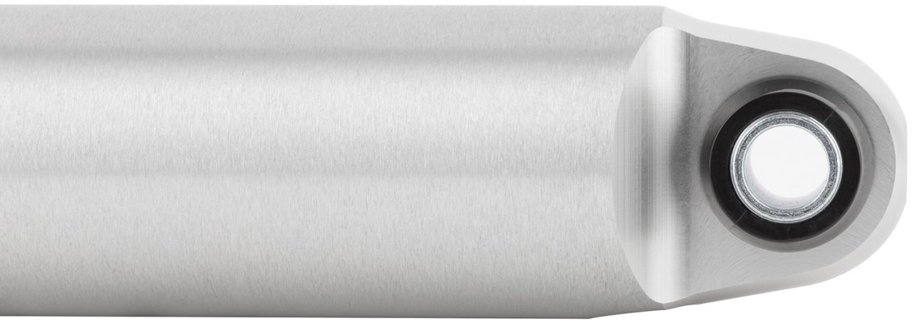 PERFORMANCE SERIES 2.0 SMOOTH BODY IFP SHOCK (985-24-202) — application image