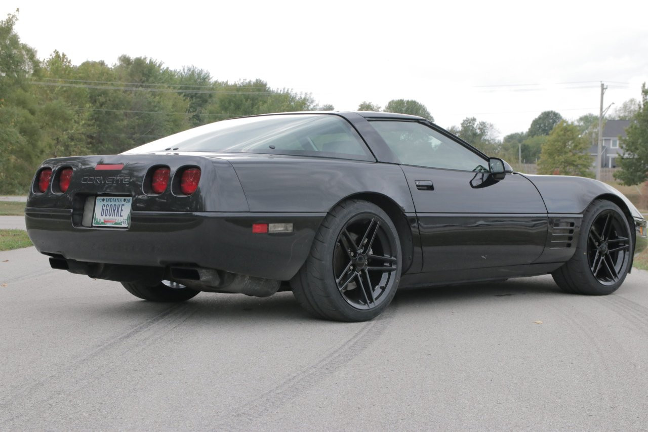 Rear trailing arms for 1988-1996 Corvette.