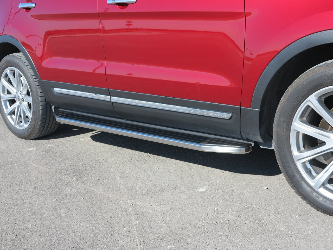 STX100 Running Boards - Black/Stainless Trim (113900)