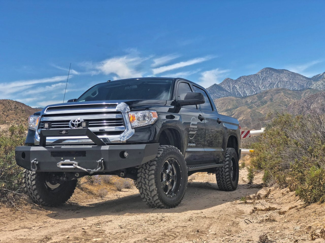 Elevation Bullnose Front Bumper - Black (70-13380)