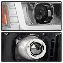 Projector Headlights - Version 2 - Light Bar DRL - Chrome (5084620) — angled view