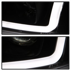 Projector Headlights - Version 2 - Light Bar DRL - Black (5084521) — angled view