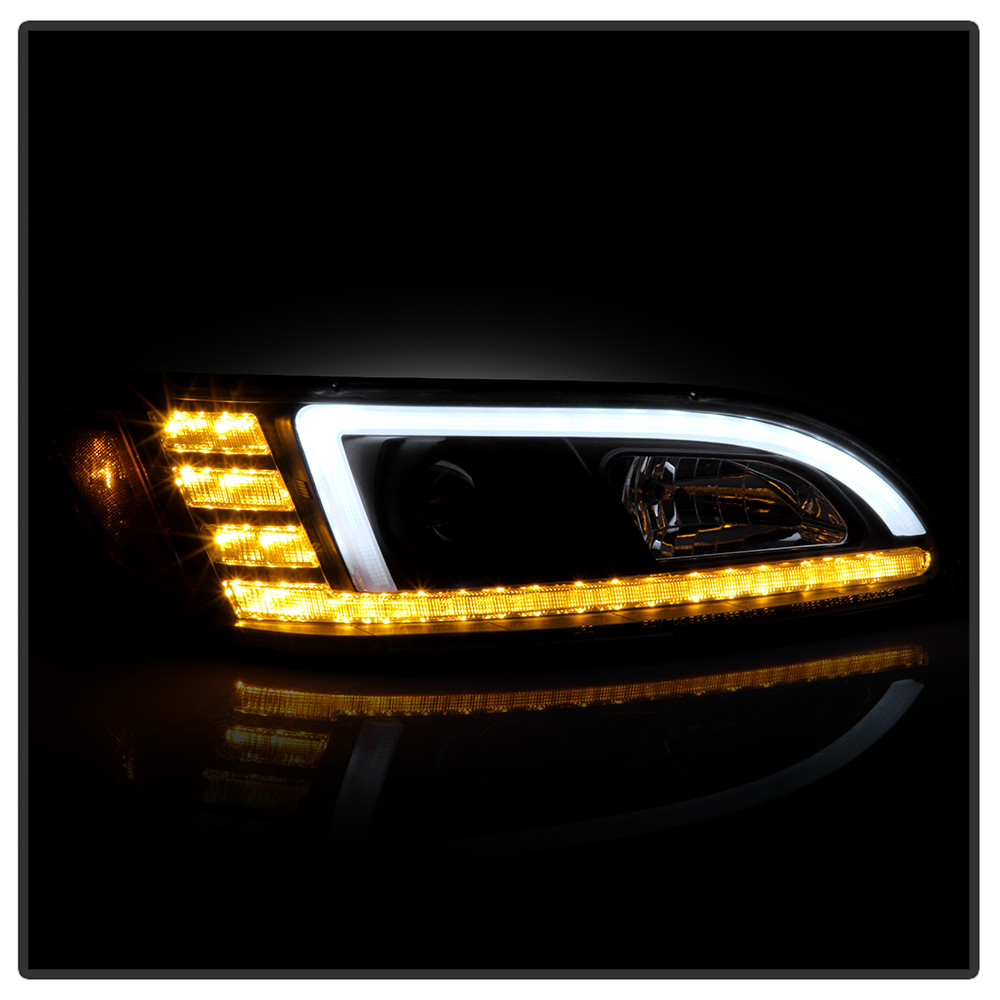 Projector Headlights - Sequential LED Turn Signal Lights - Black (5088574)