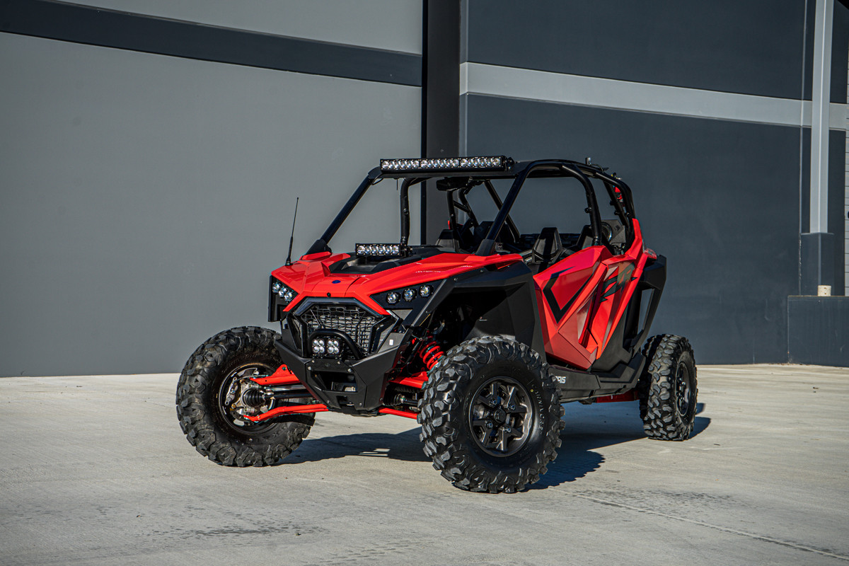 Squadron Pro Lower Bumper Kit - '20-26 RZR Pro XP (Driving/Combo, Clear) — installed view