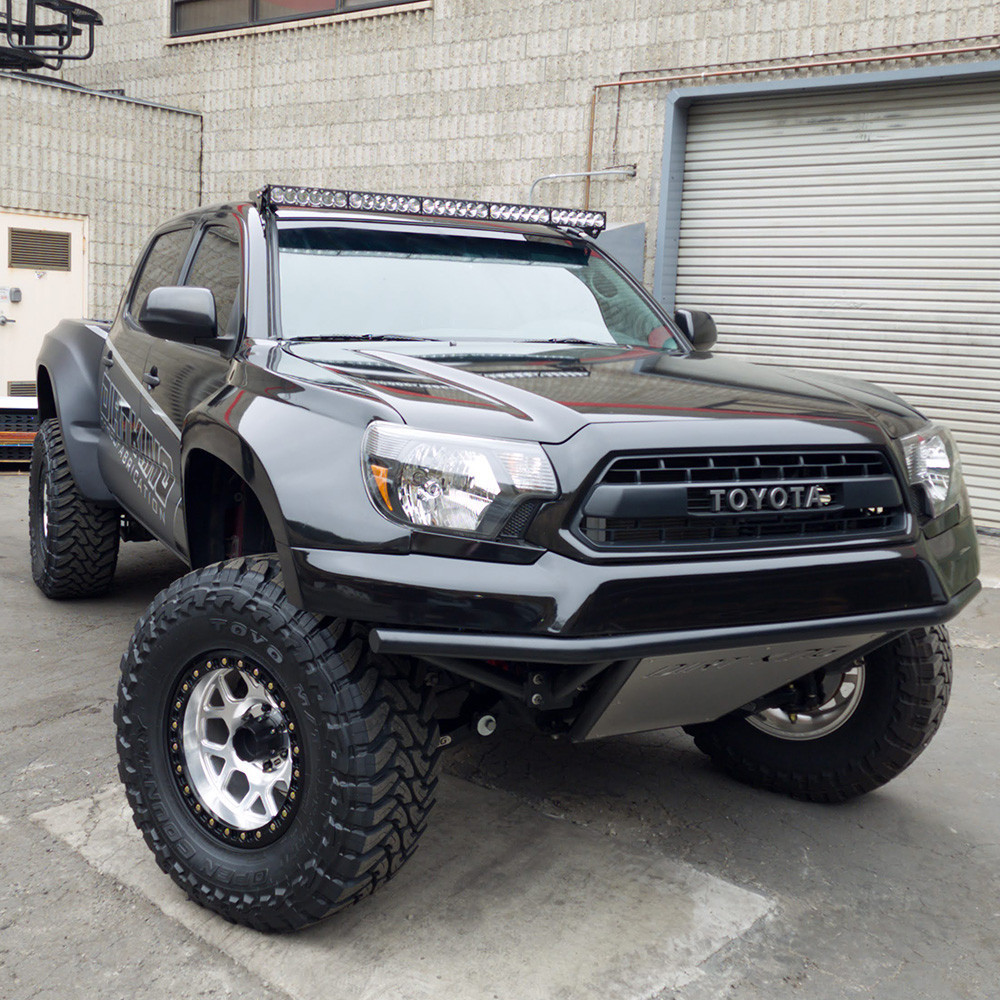 Toyota 50 Inch Arc OnX6 Roof Kit - '05-23 Tacoma — application image