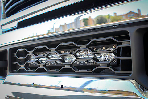 OnX6+ 30 Inch Grille Lower Kit - '19-26 2500/3500 (Driving/Combo; Clear) — installed view