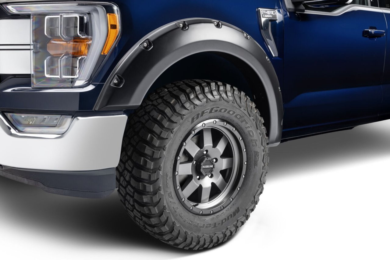 Fender Flares Pocket-Style 4PC Set (2802963) — application image