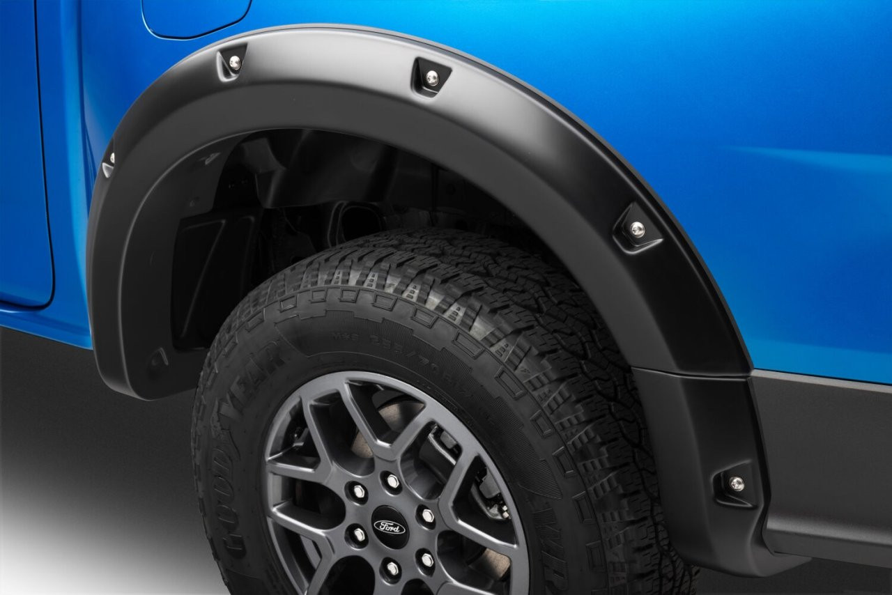 Fender Flares Pocket-Style 4PC Set (2802975) — installed view