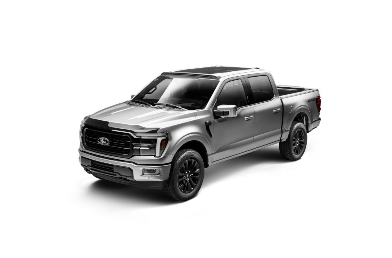 AeroCab Pro Marker Light with continuous LED; Black (2825096) — installed view