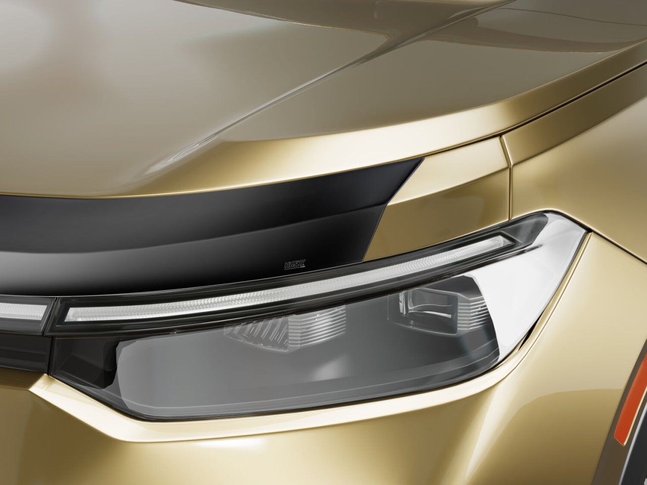 Aeroskin Hood Protector; Smoke (2842251) — application image