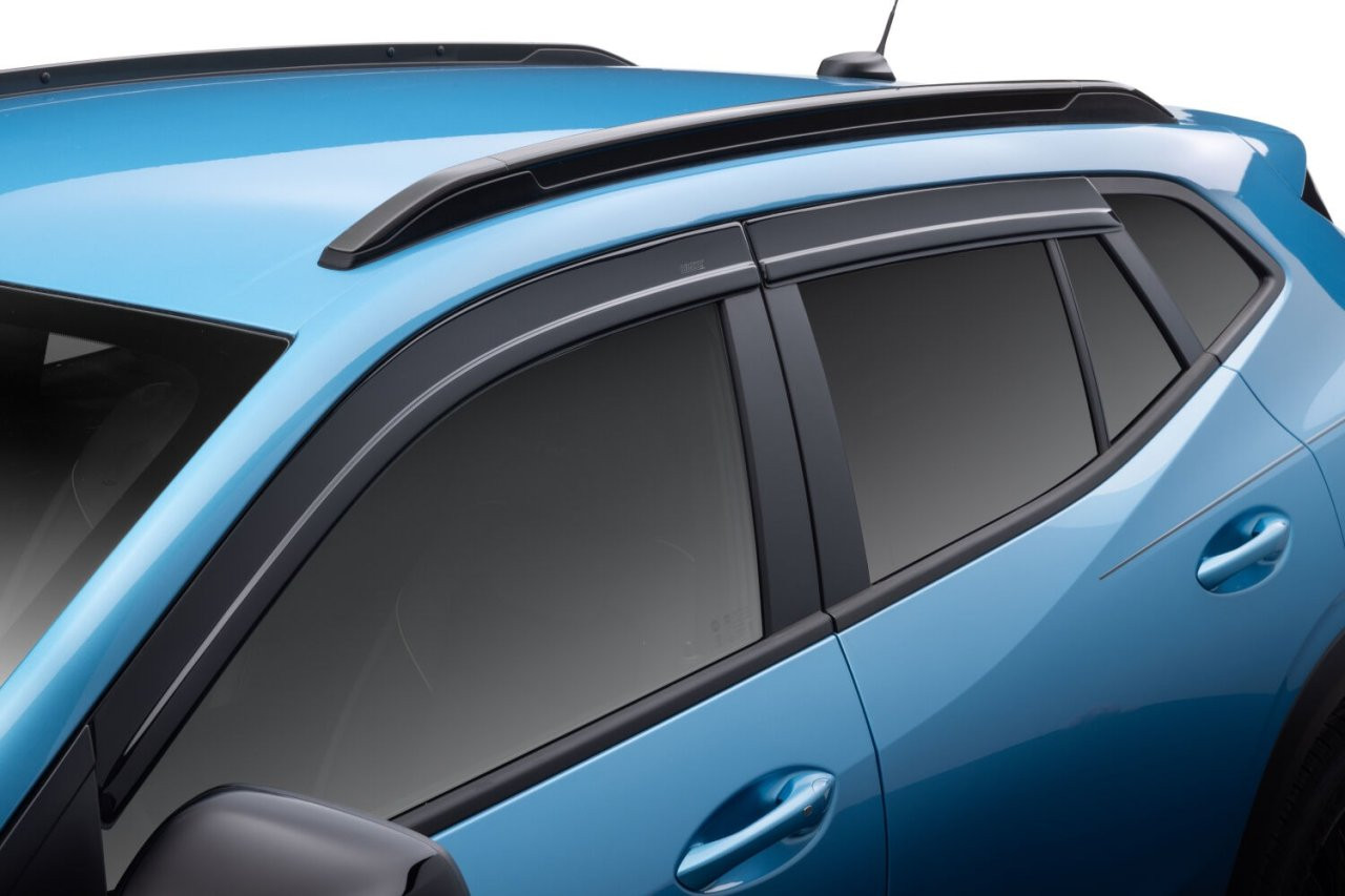 Husky Liners 2854116 Ventvisor Low Pro 4PC Smoke 24-25 Chevrolet Trax — primary image