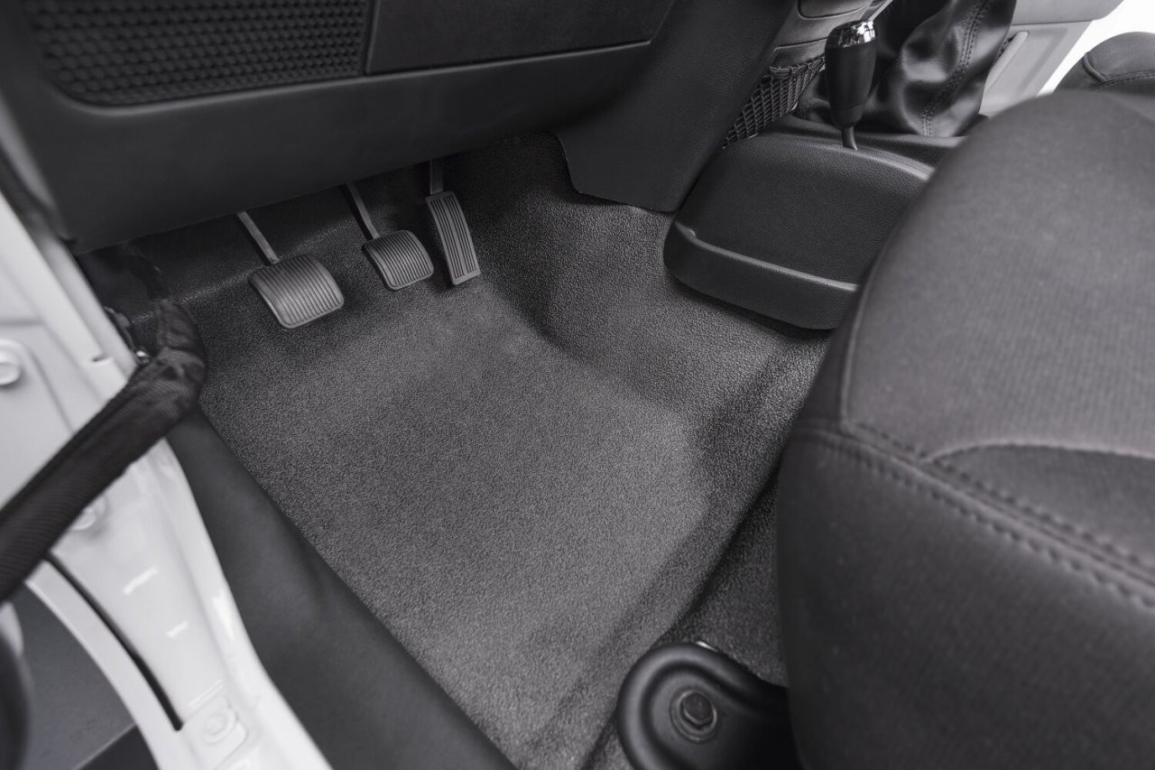 Husky Liners Guardian Impact Jeep Liner - HBTJK11F2 — installed view