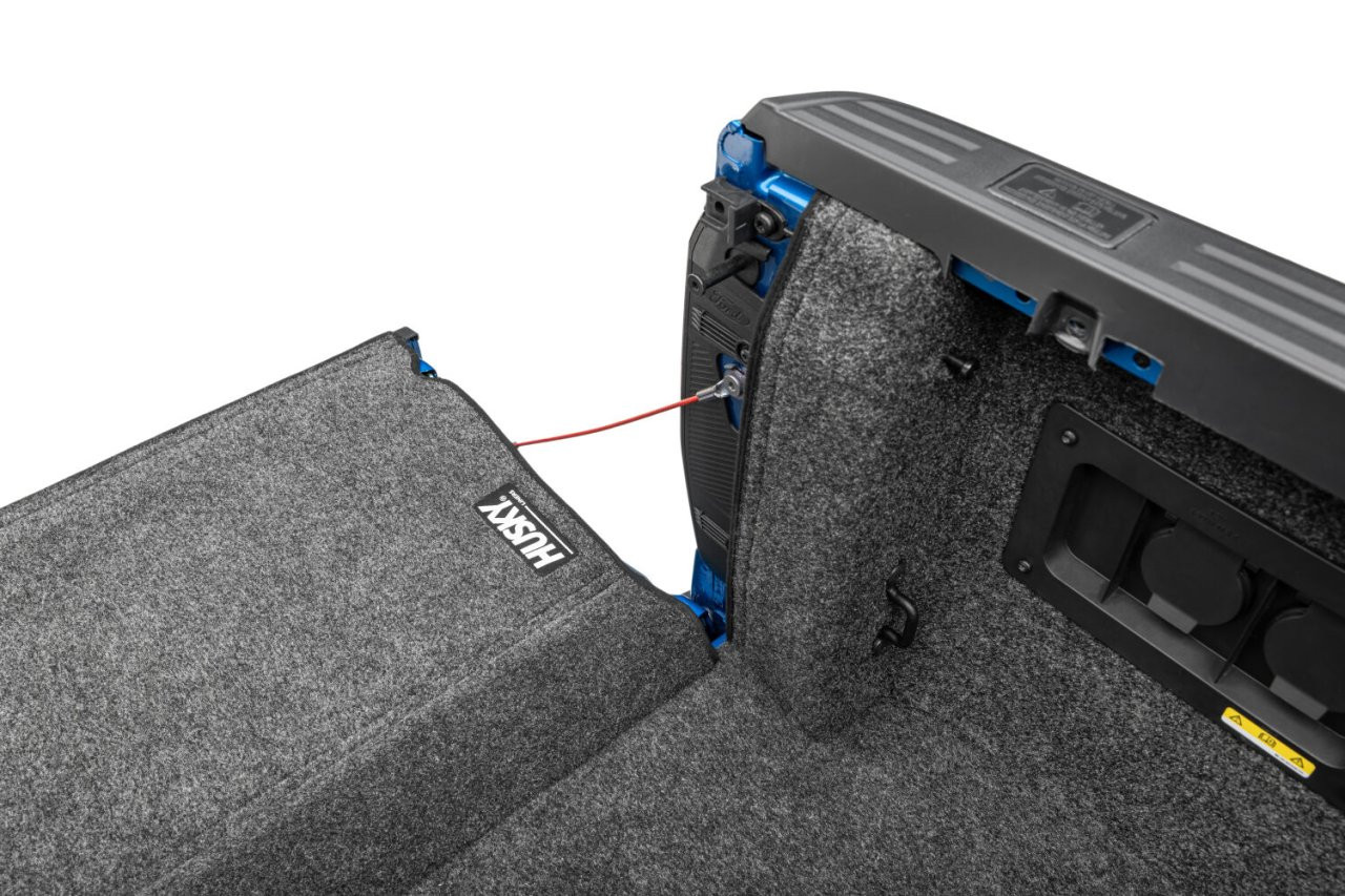 Husky Liners Guardian Comfort Full Bedliner - HBRT02LBK — application image