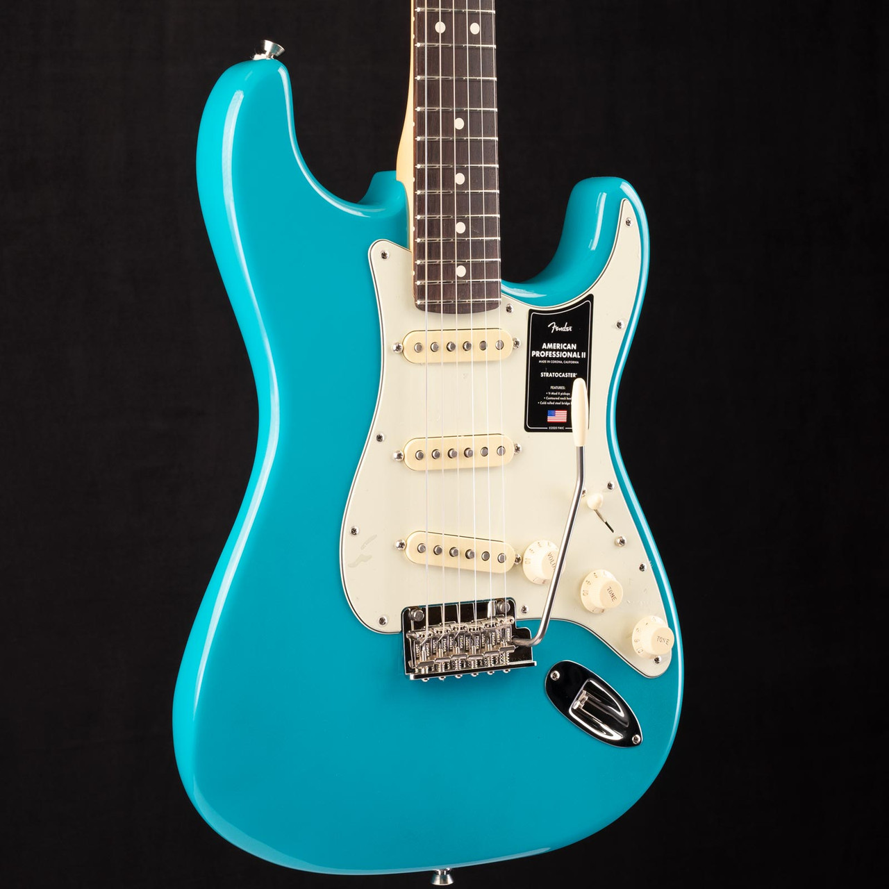 Fender American Professional II Stratocaster Miami Blue 667