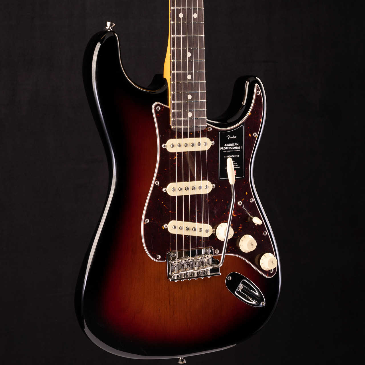 Fender American Professional II Stratocaster 3-Color Sunburst 062