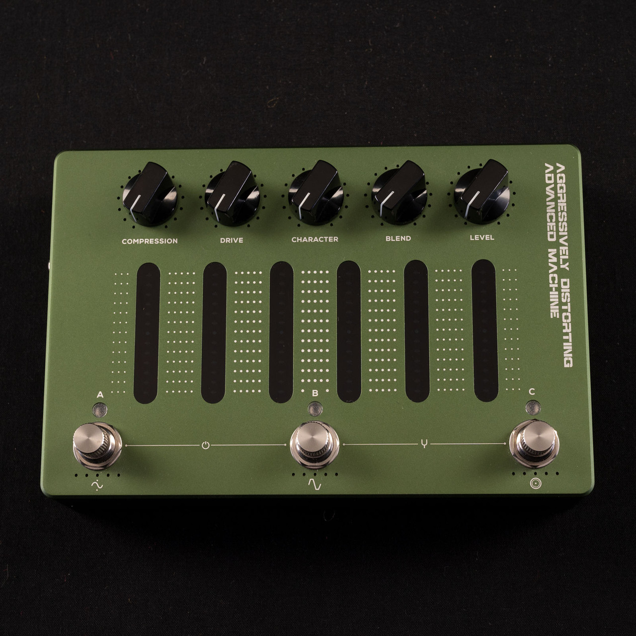 Darkglass Electronics The Aggressively Distorting Advanced