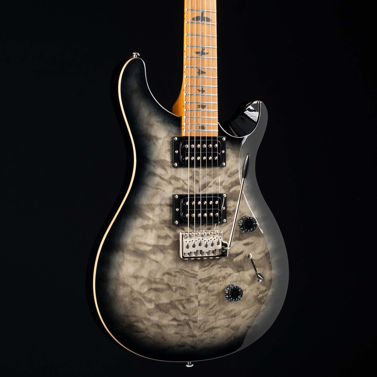 PRS-SE-C24-CHARCOAL-BURST-WGB---2019-T09711-angle-right__80332.1568299834.jpg