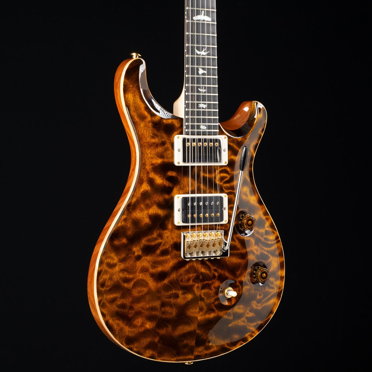 PRS-C24-10-WL-QUILT-MAPLEEBONY-YELLOW-TIGER---286063-angle-left__54042.1572543755.jpg