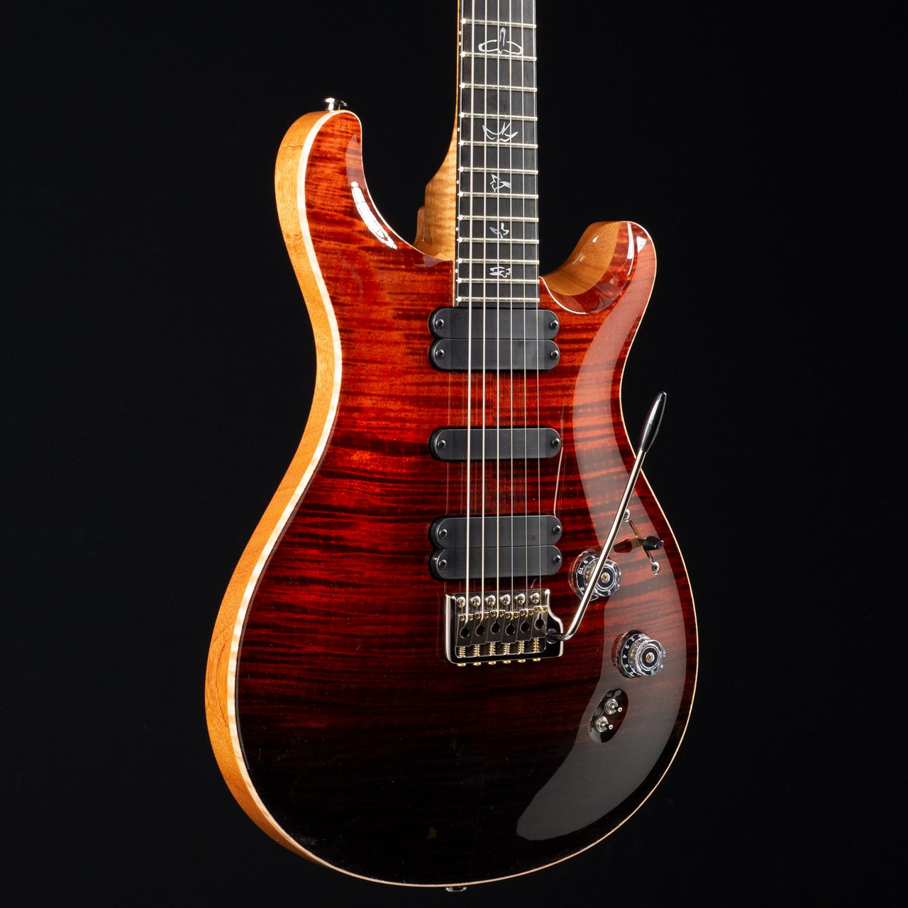 PRS-509-WL-10-TORR-FIG-MAPLE--EBONY-FIRE-RED---GREY-BLACK-FADE---297054-an-gle-left__80909.1597083241.jpg