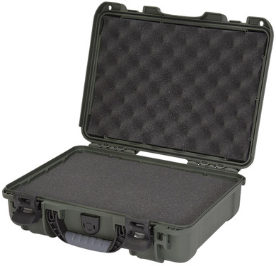 Nanuk 9101006 910 Waterproof Olive Resin with Foam Padding & Airline Approved 13.20 in L x 9.20 in W x 4.10 in H Interior Dimensions
